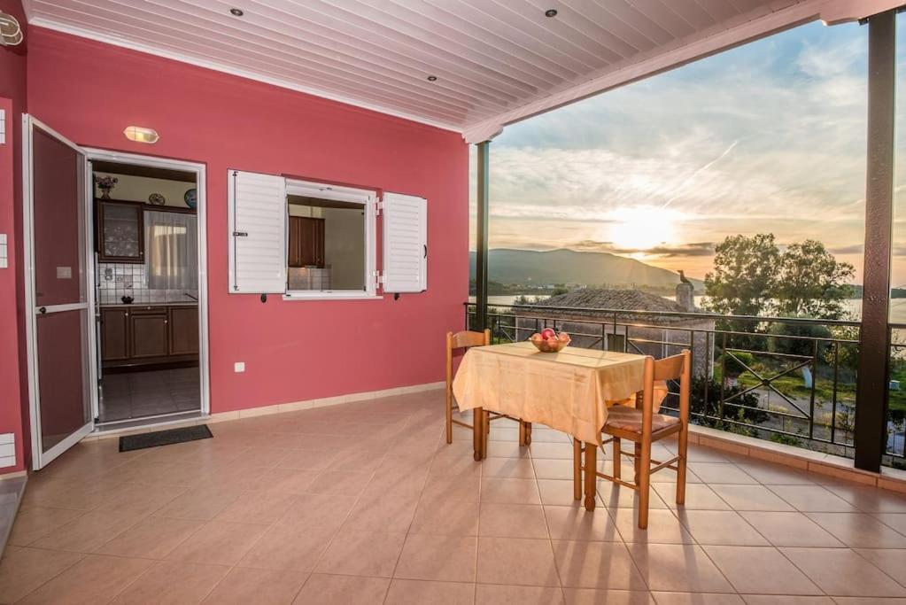 Nikolas House Beside The Sea Next To Lefkada Apartment Agios Nikolaos (Aetolia-Acarnania)