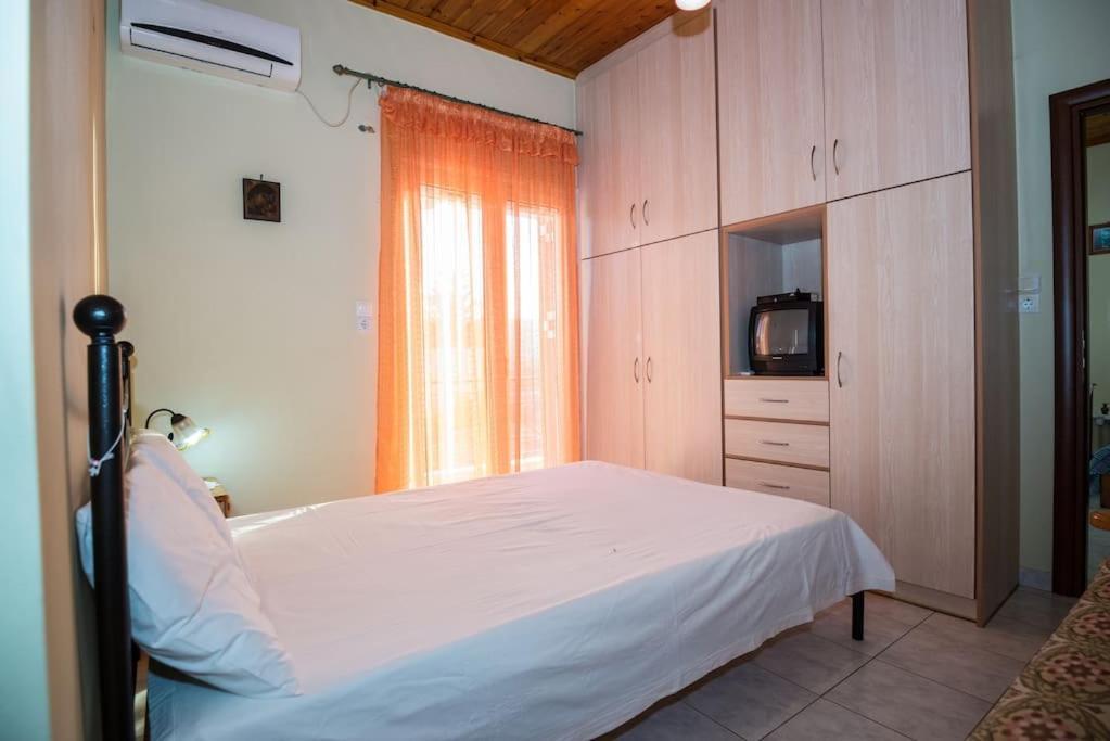 Apartment Nikolas House Beside The Sea Next To Lefkada